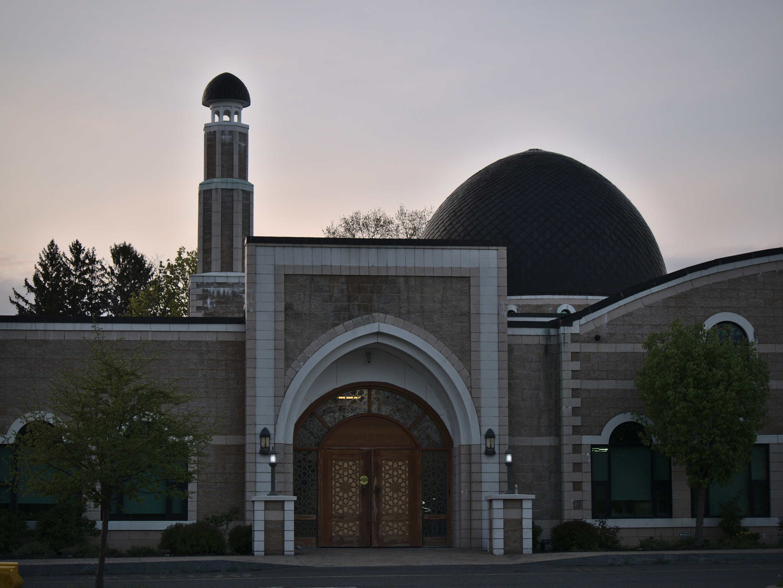 Exterior of Al-Hidaya Center in Latham, New York