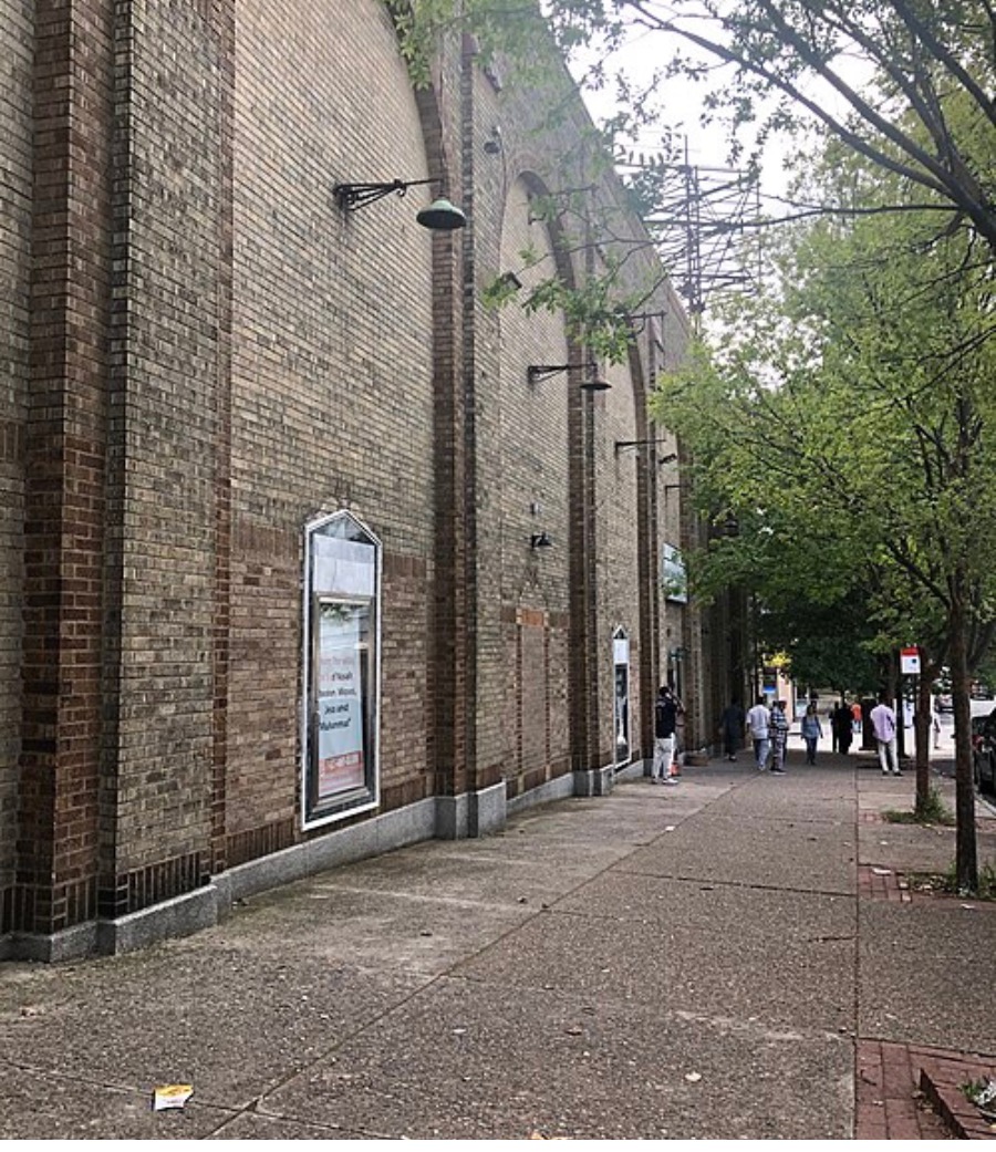 Masjid Al-Jamia building along Walnut Street in West Philadelphia