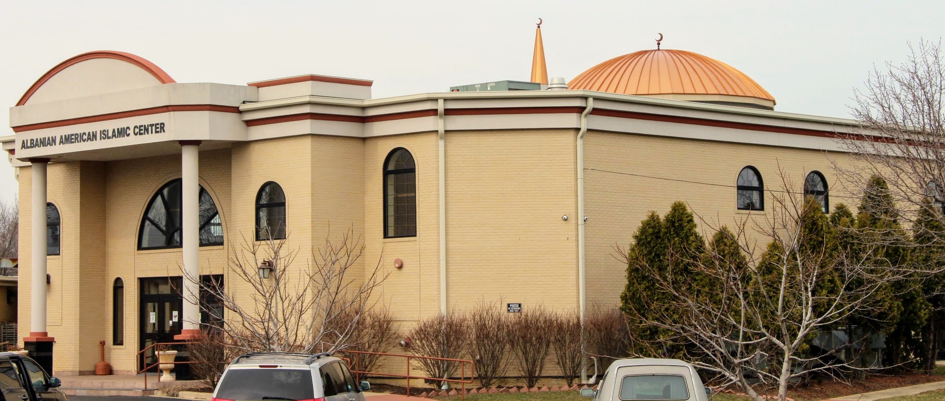 Exterior of Albanian American Islamic Center in Berkeley, Illinois