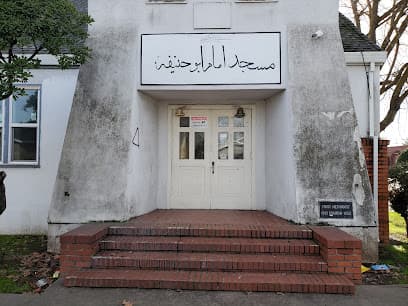 Exterior view of Imam Abu Hanifa Masjid in Sacramento