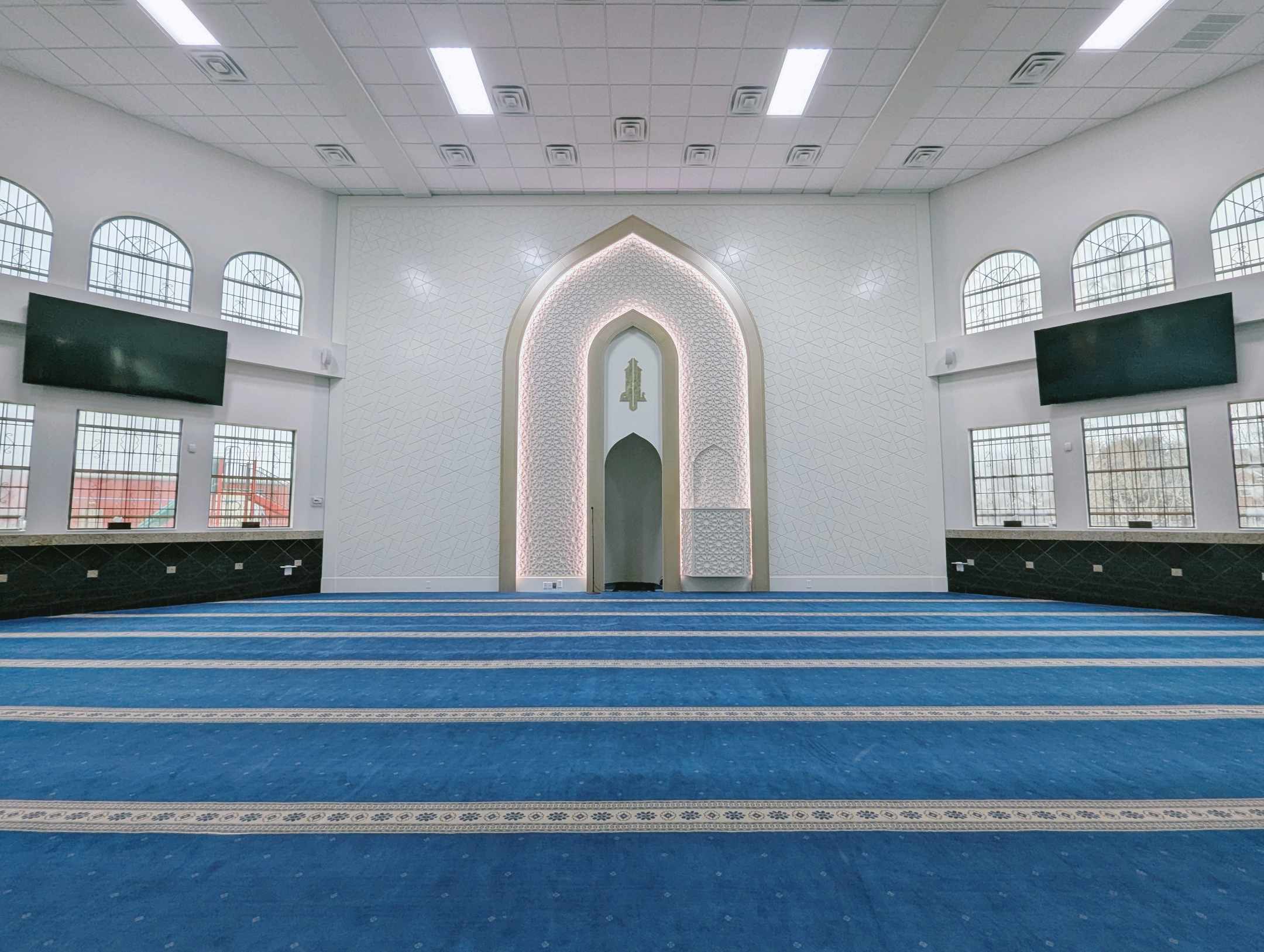Wide Masjid Hamza prayer hall view in Houston, Texas
