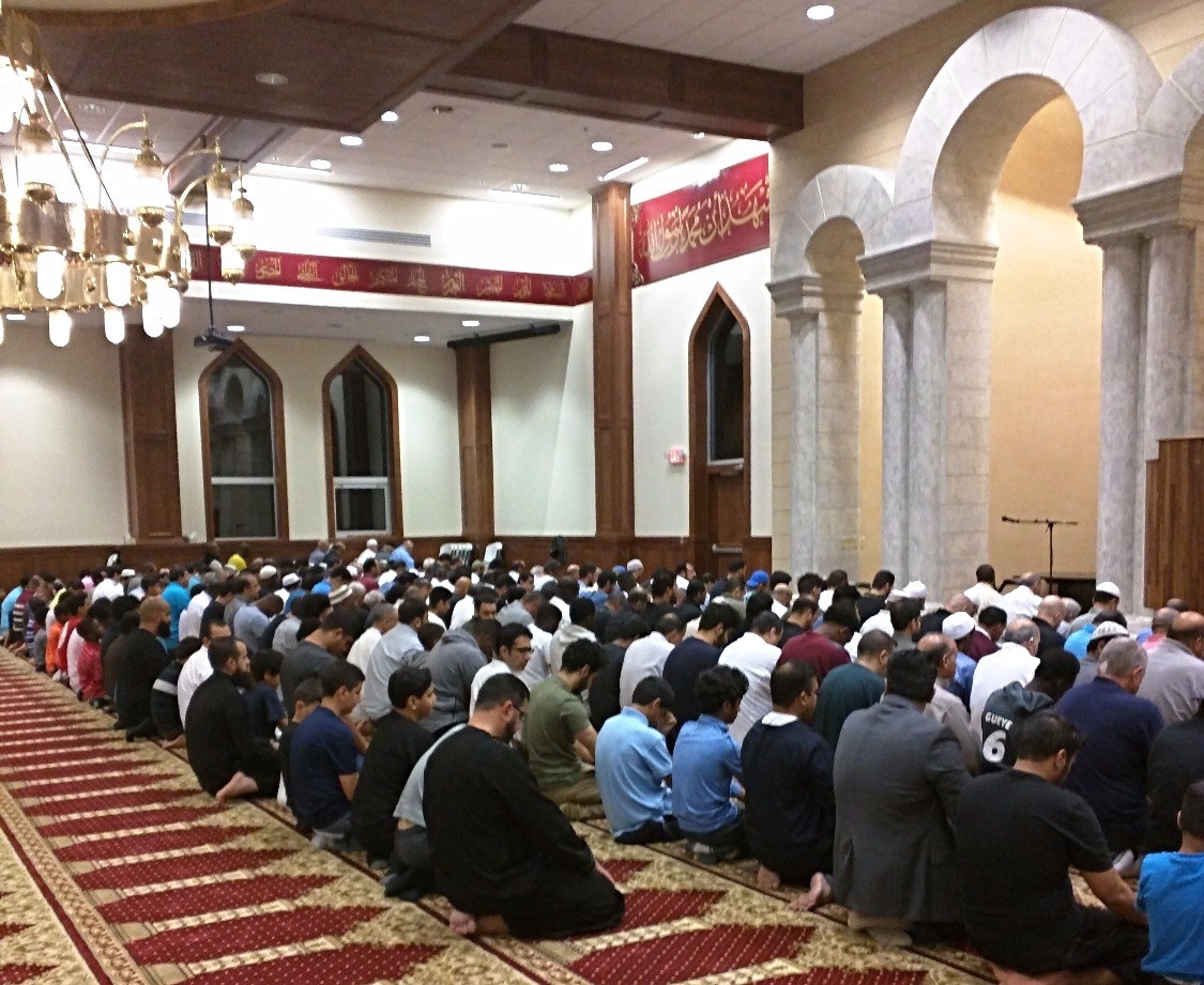 Congregation gathered for prayer inside Masjid Ar-Rahman in Memphis