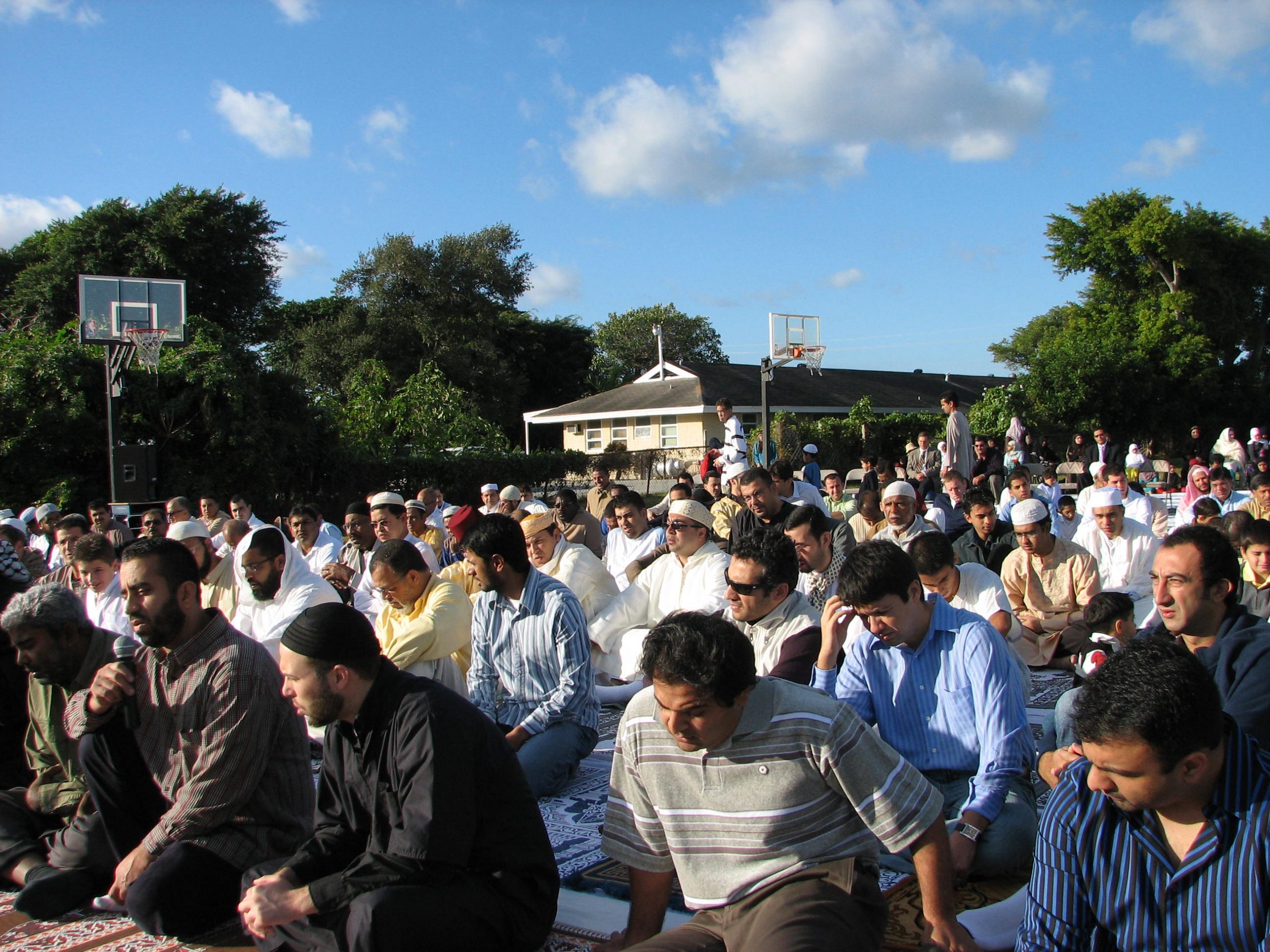 Community gathering at Islamic Center of Boca Raton