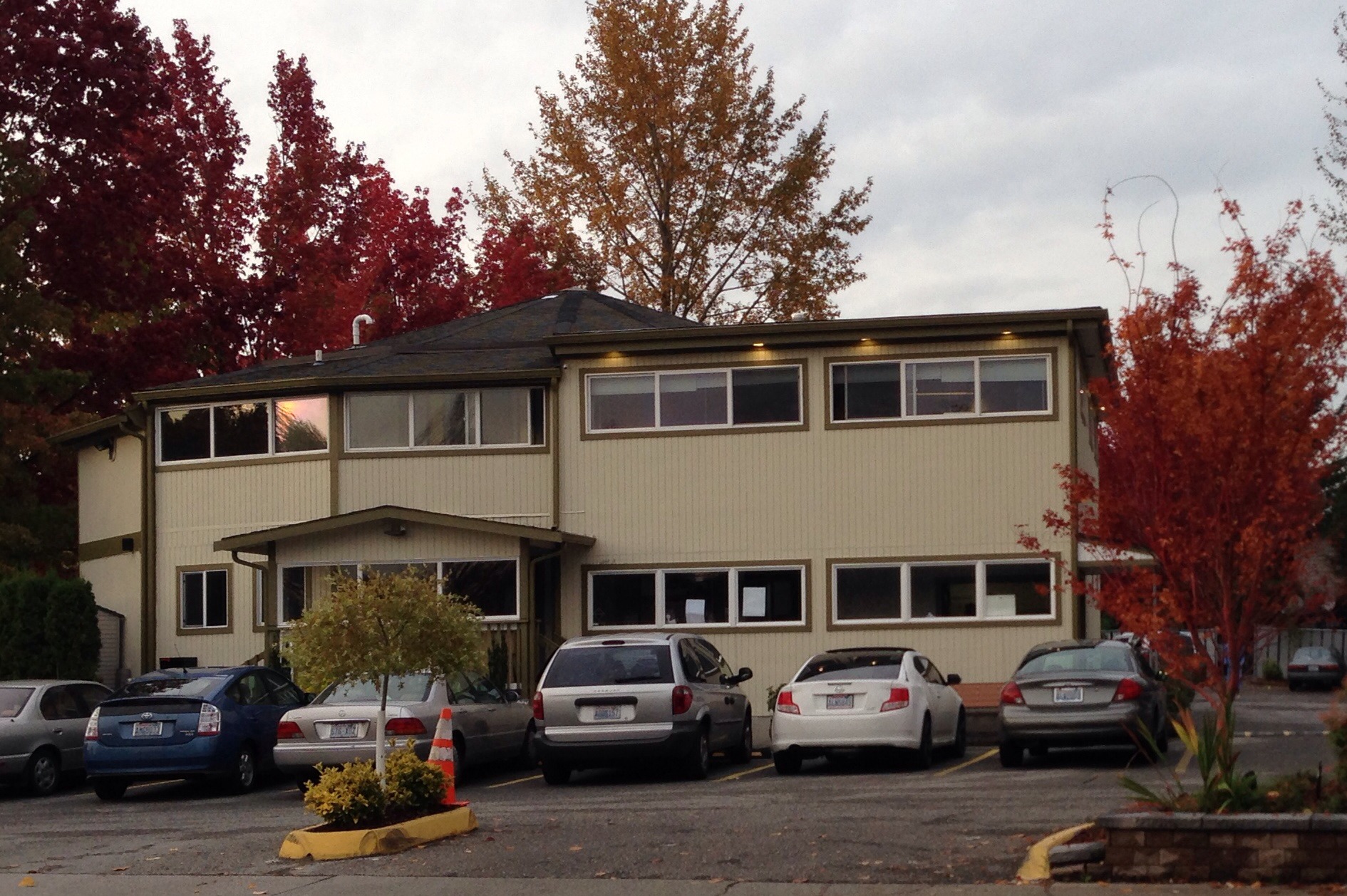 Islamic Center of Eastside Main Street exterior photo from Zabihah mosque media