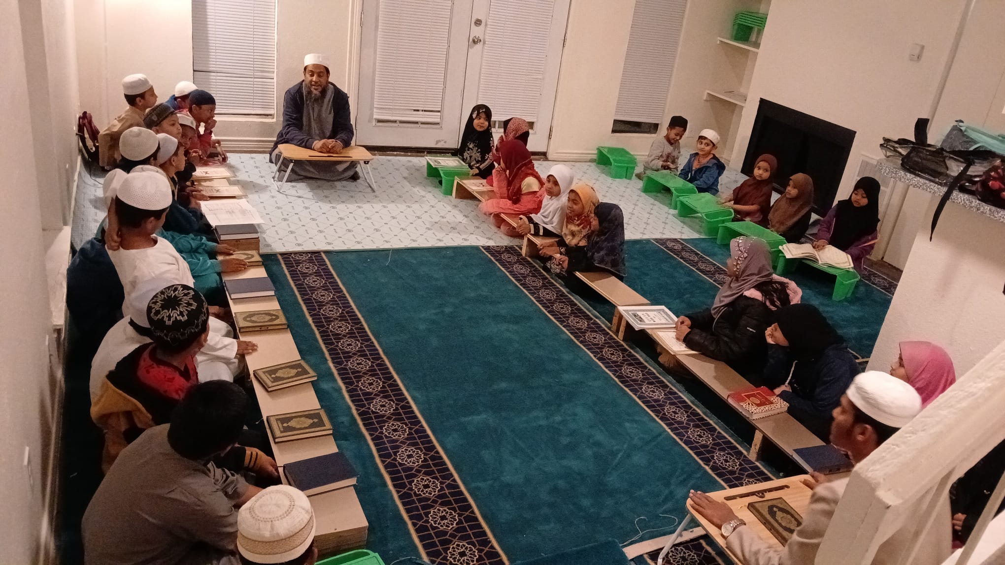 Children studying Quran at Islamic Center of Rowlett
