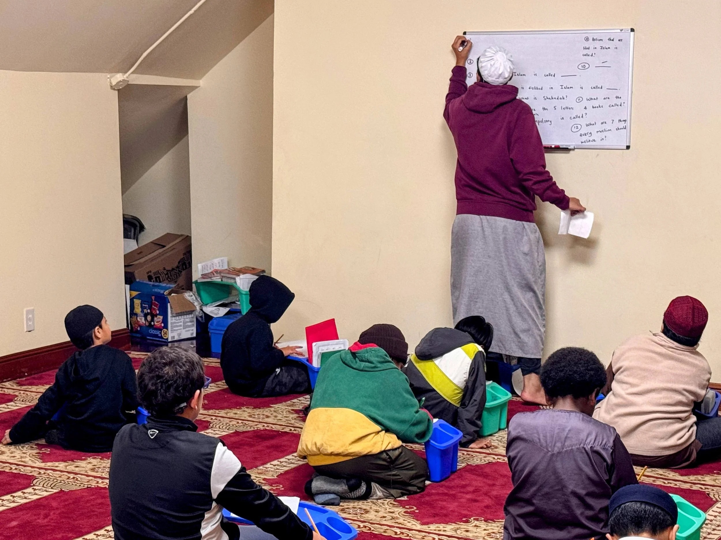 Children studying in an Islamic Center of San Francisco classroom