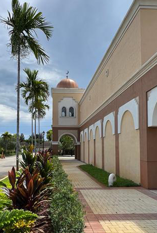 Islamic Center of South Florida exterior walkway and dome in Pompano Beach