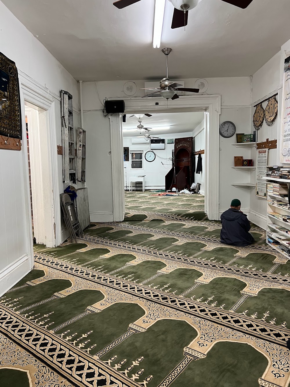 Prayer hall inside Islamic Mission of America Dawood Mosque