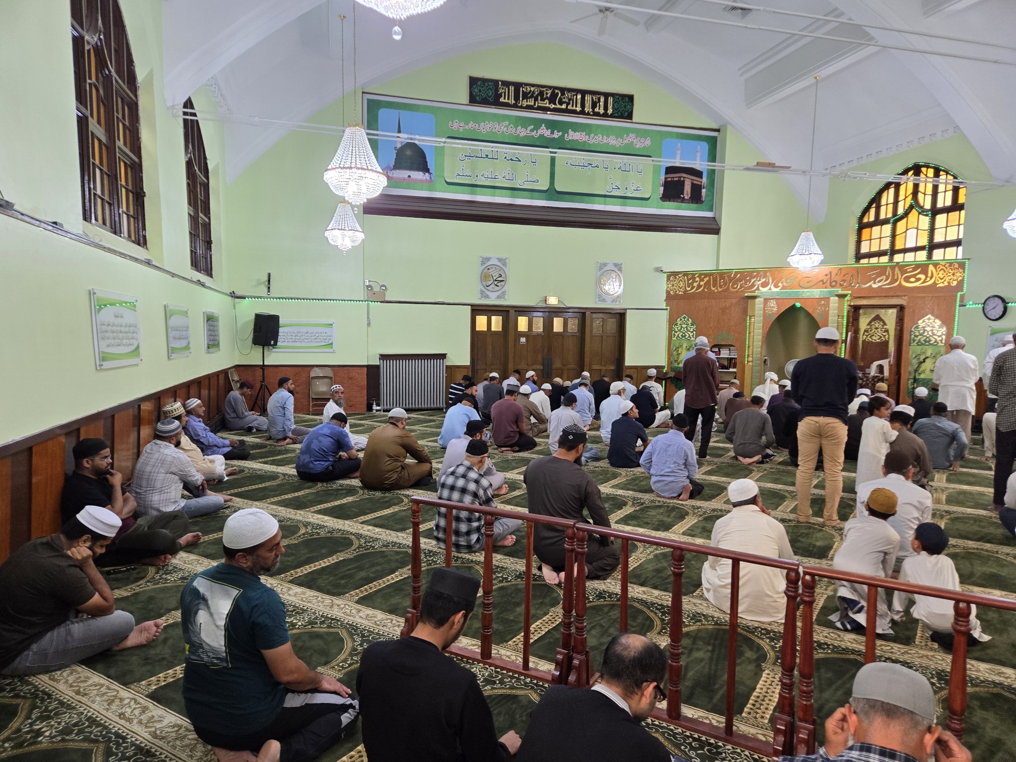 Madinah Masjid community prayer gathering in Chicago, IL