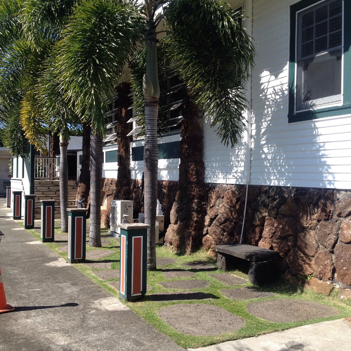 Muslim Association of Hawaii entrance photo from the official Hawaii Masjid website