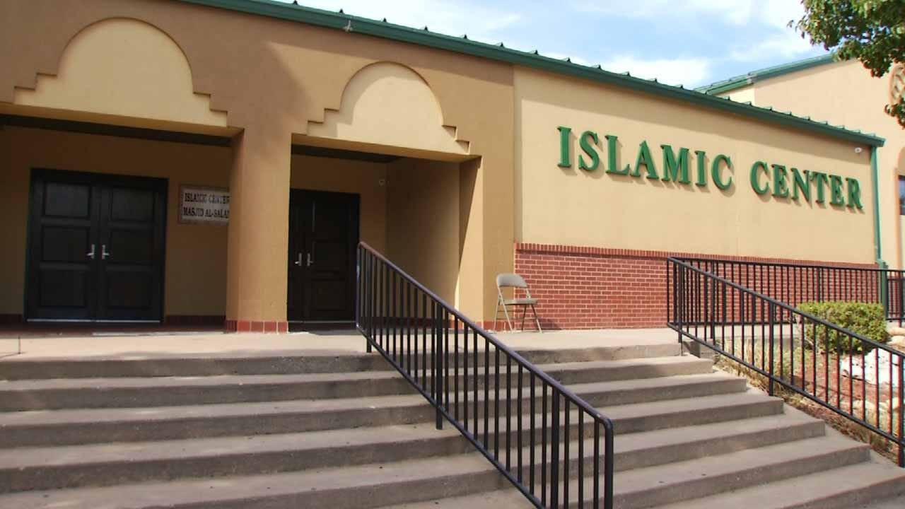 Islamic Society of Tulsa exterior and masjid entrance in Tulsa, Oklahoma